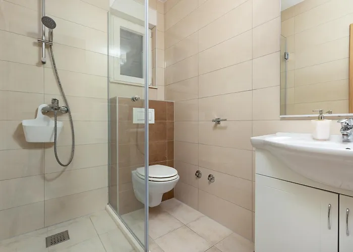 Vila Luxury Vincent Slatine